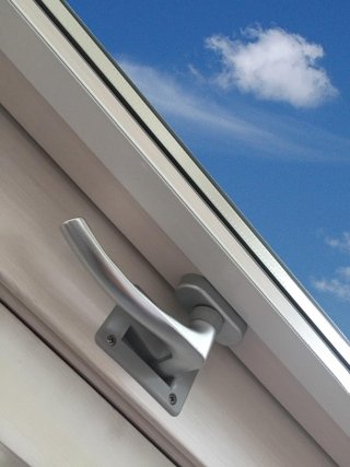 Finestra per tetto a libro apertura manuale - Foto 4